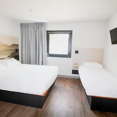 Hotel Aix-les-bains 2*