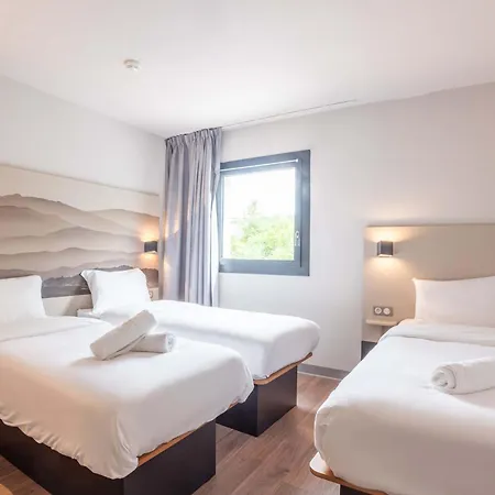 Aix-les-bains Hotel 2*