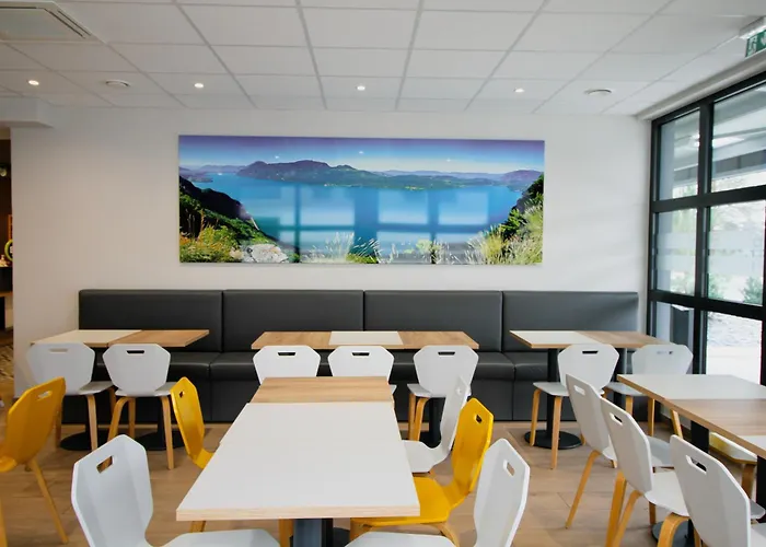 Aix-les-bains Hotel 2*