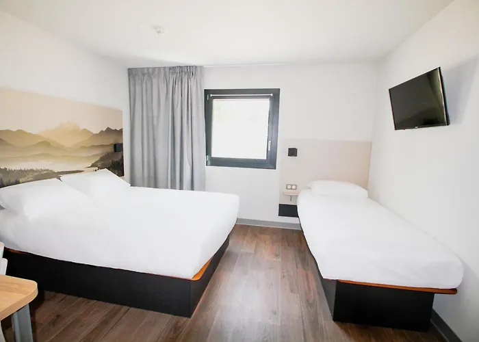 Hotel Aix-les-bains 2*